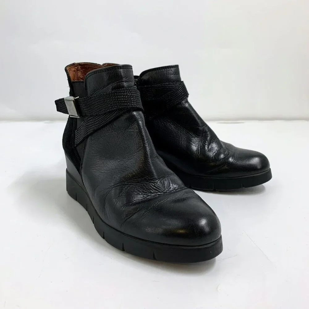Hispanitas Women's Larae Leather Cross‎ Buckle Heeled Boot Size 7.5/38